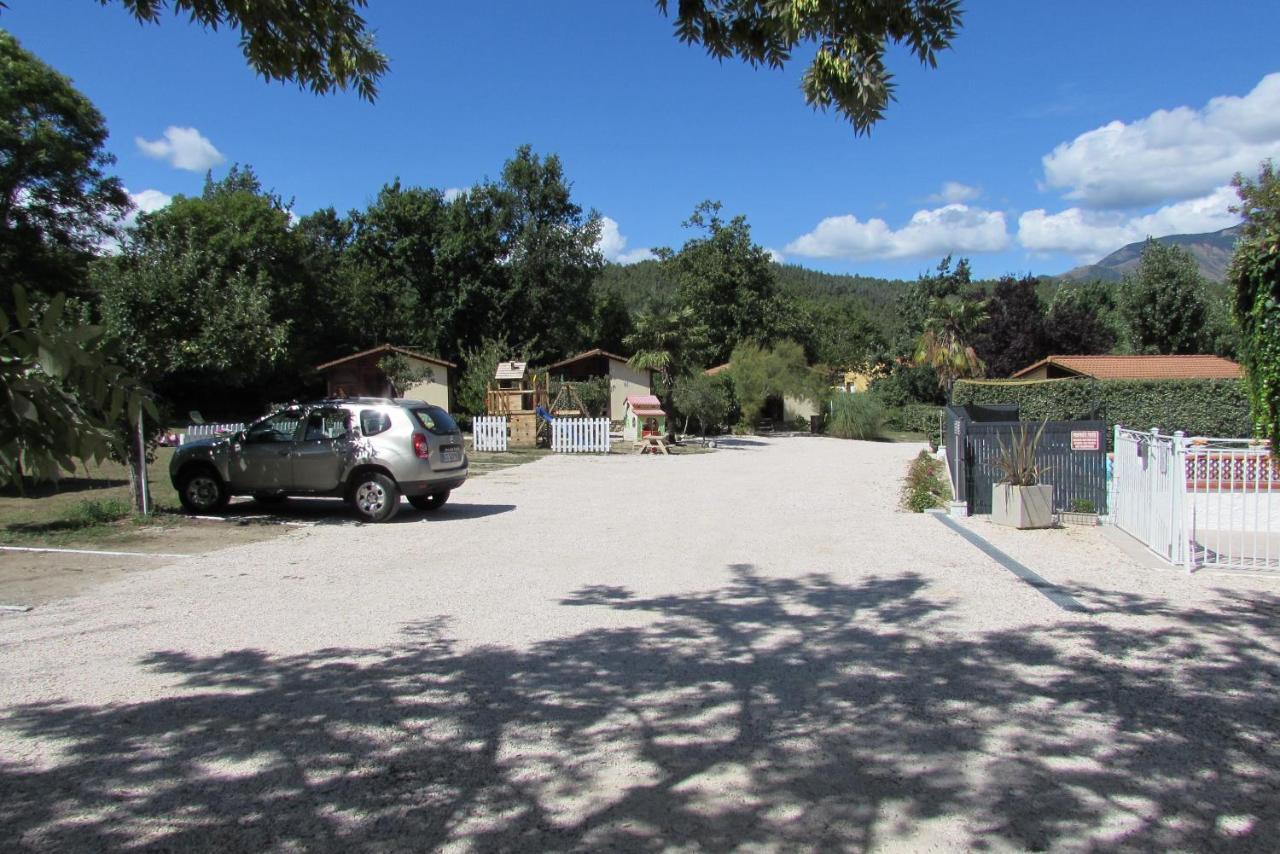 Les Chalets Du Verger Des Ascarines Corneilla-de-Conflent Eksteriør billede