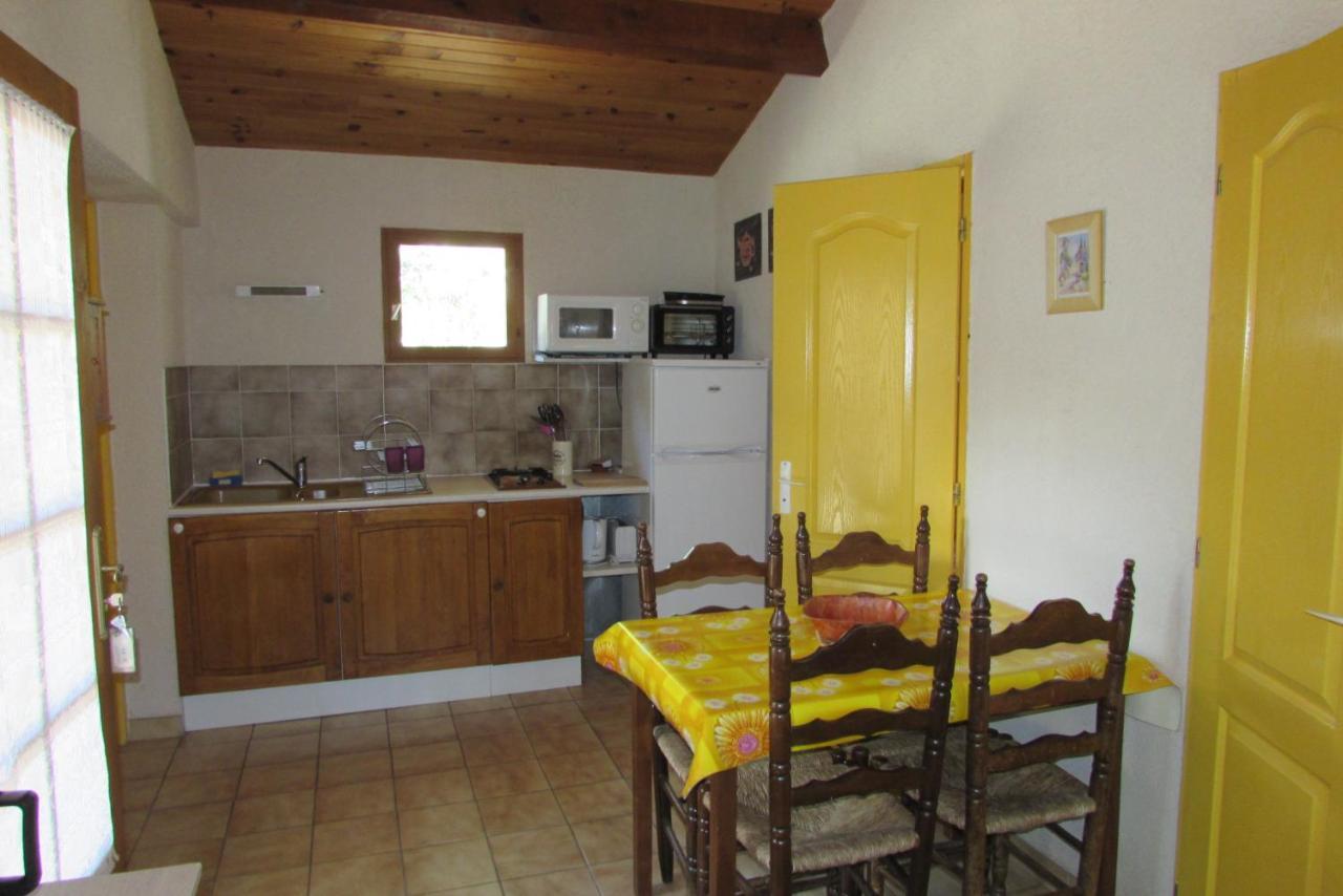 Les Chalets Du Verger Des Ascarines Corneilla-de-Conflent Eksteriør billede