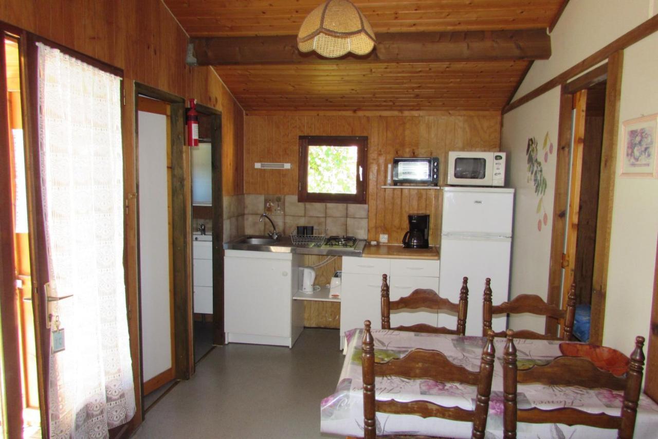 Les Chalets Du Verger Des Ascarines Corneilla-de-Conflent Eksteriør billede